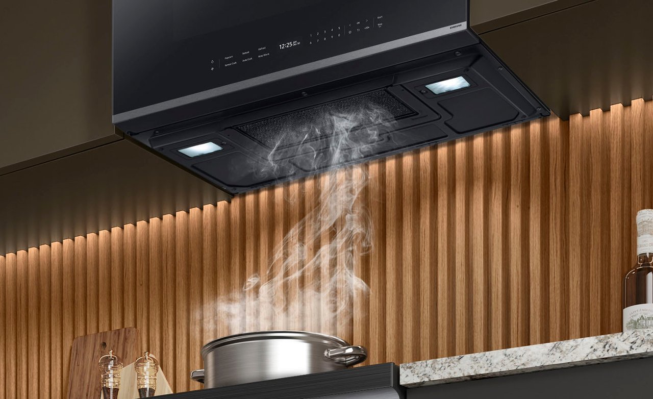 BRAND NEW SAMSUNG MICROWAVE (ME21DG6700SRAA) Over-The-Range 2.1 Cu. Ft. Bespoke In Fingerprint Resistant Stainless Steel