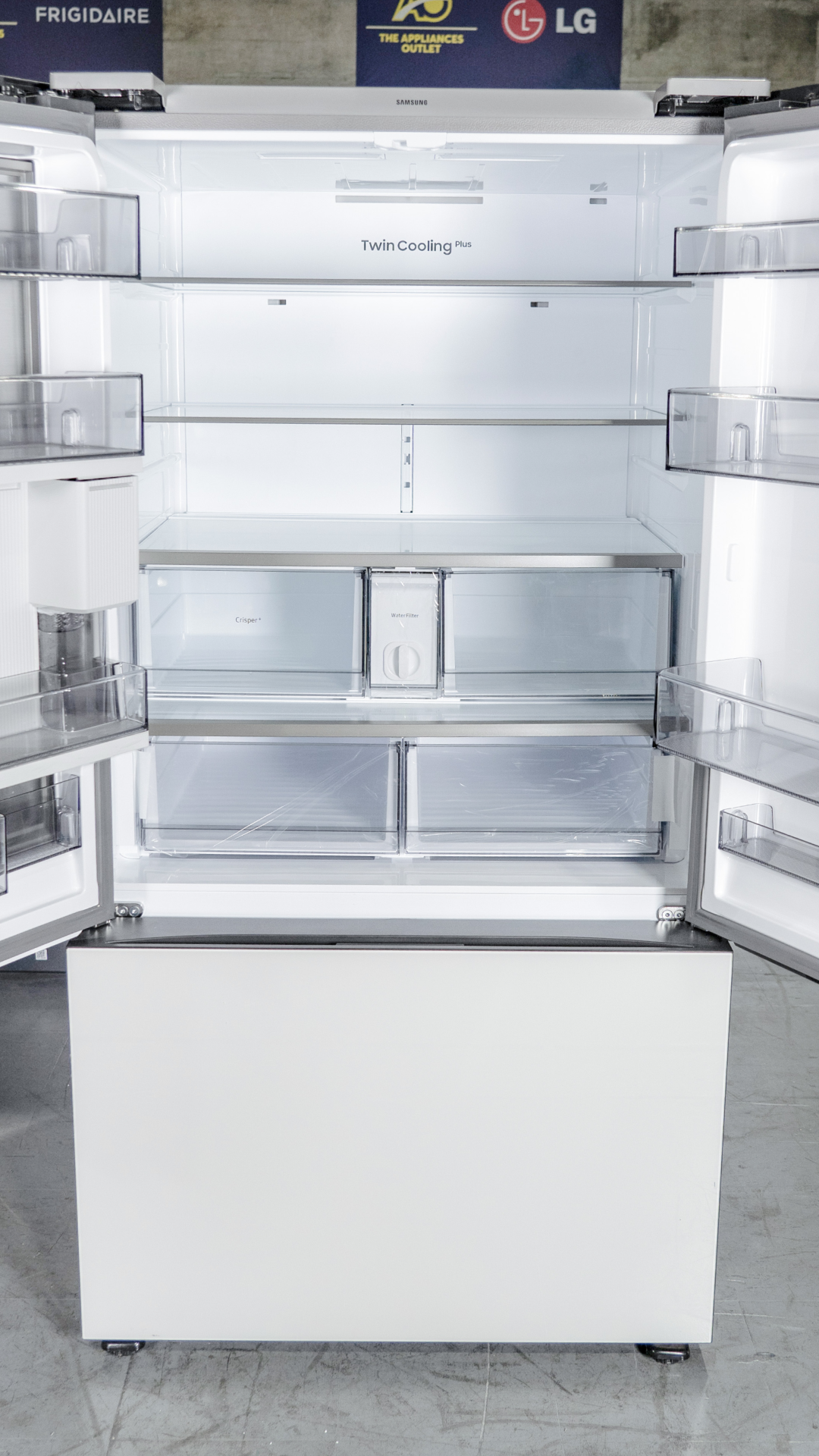 SAMSUNG FRIDGE OPEN BOX
(RF30BB69006M) Bespoke 3-Door French Door Refrigerator   (30 cu. ft.) with Family Hub™
