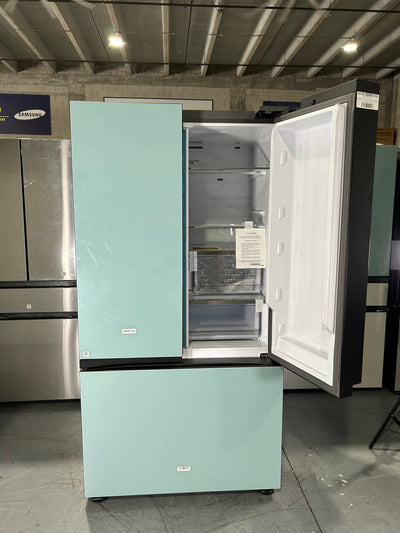 SAMSUNG FRIDGE OPEN BOX
(RF24BB6600AP) Bespoke Counter Depth 3-Door French Door Refrigerator (24 cu. ft.) with Beverage Center™ (Custom Panel Ready / Morning blue glass)